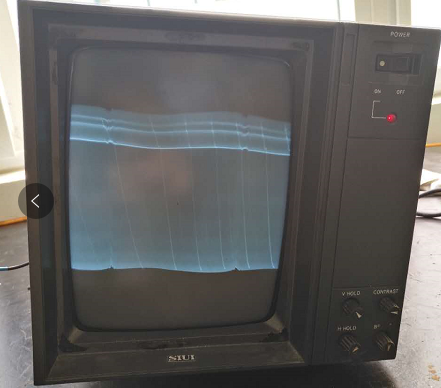 家用保健超机监视器正面